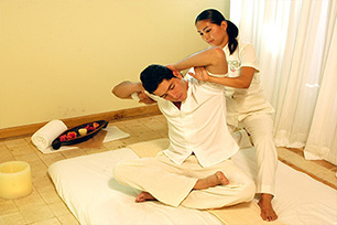 thai massage